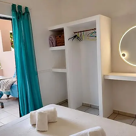 Hostel Votsalon House - 30 Meters From Alykes *